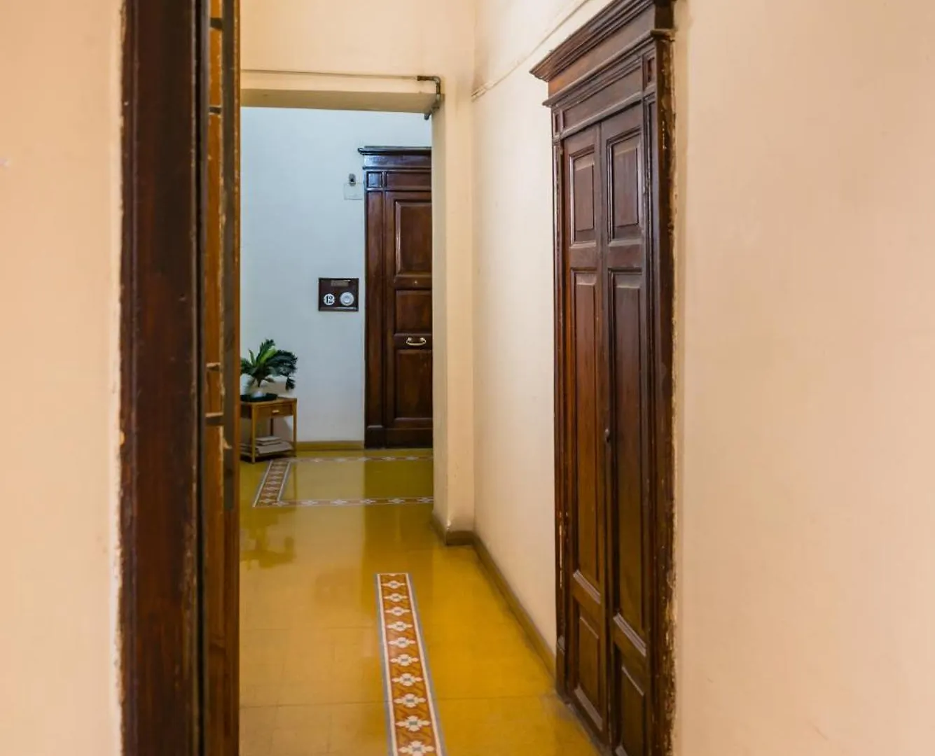 Rimmel Apartment Νάπολη 0*,  Ιταλία