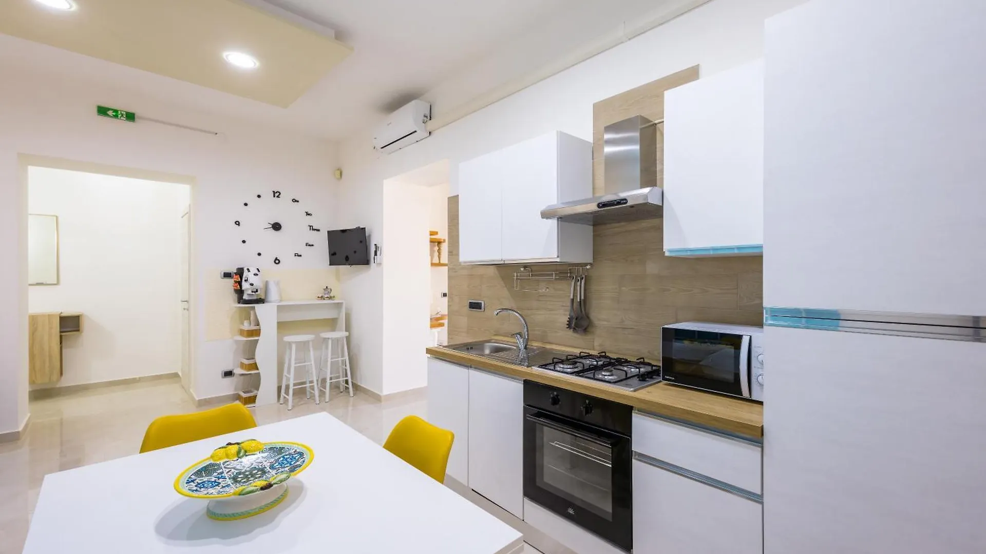 Rimmel Apartment Napoli Italia