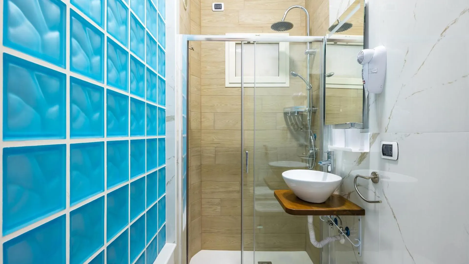 Rimmel Apartment Napoli Italia