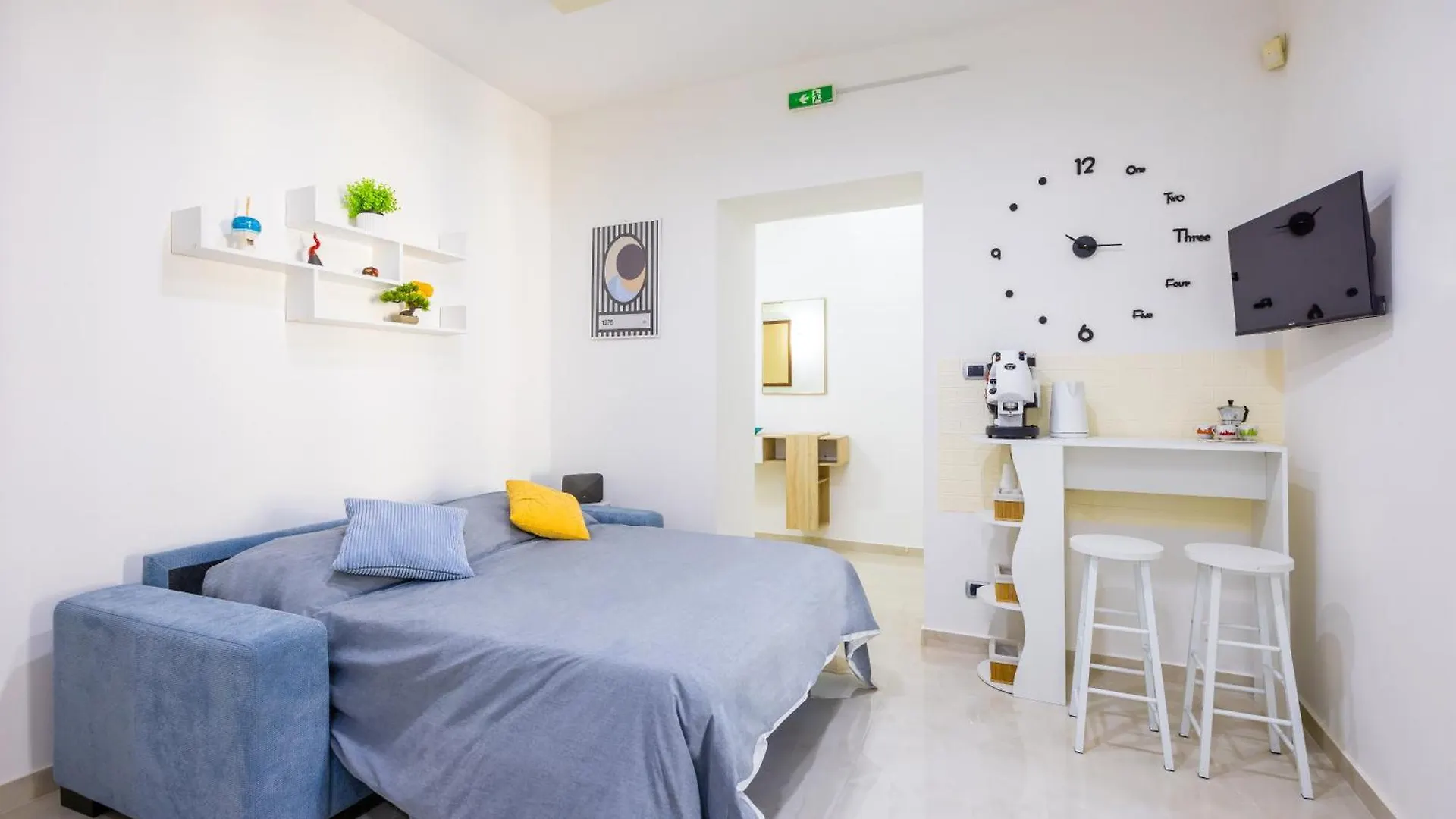 Rimmel Apartment Napoli Italia